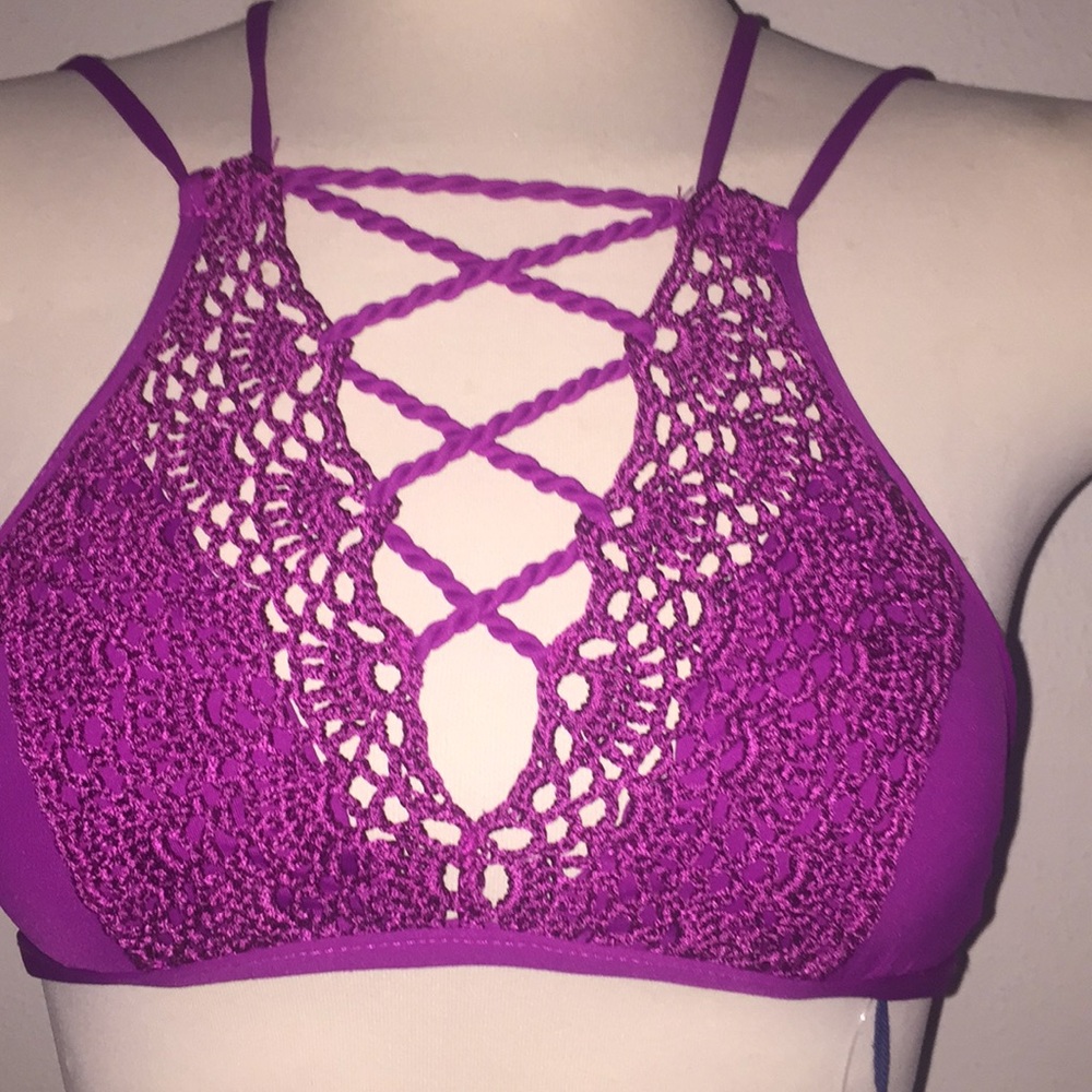 NWT Isabella Rose magenta knit bikini top size S - Picture 8 of 8